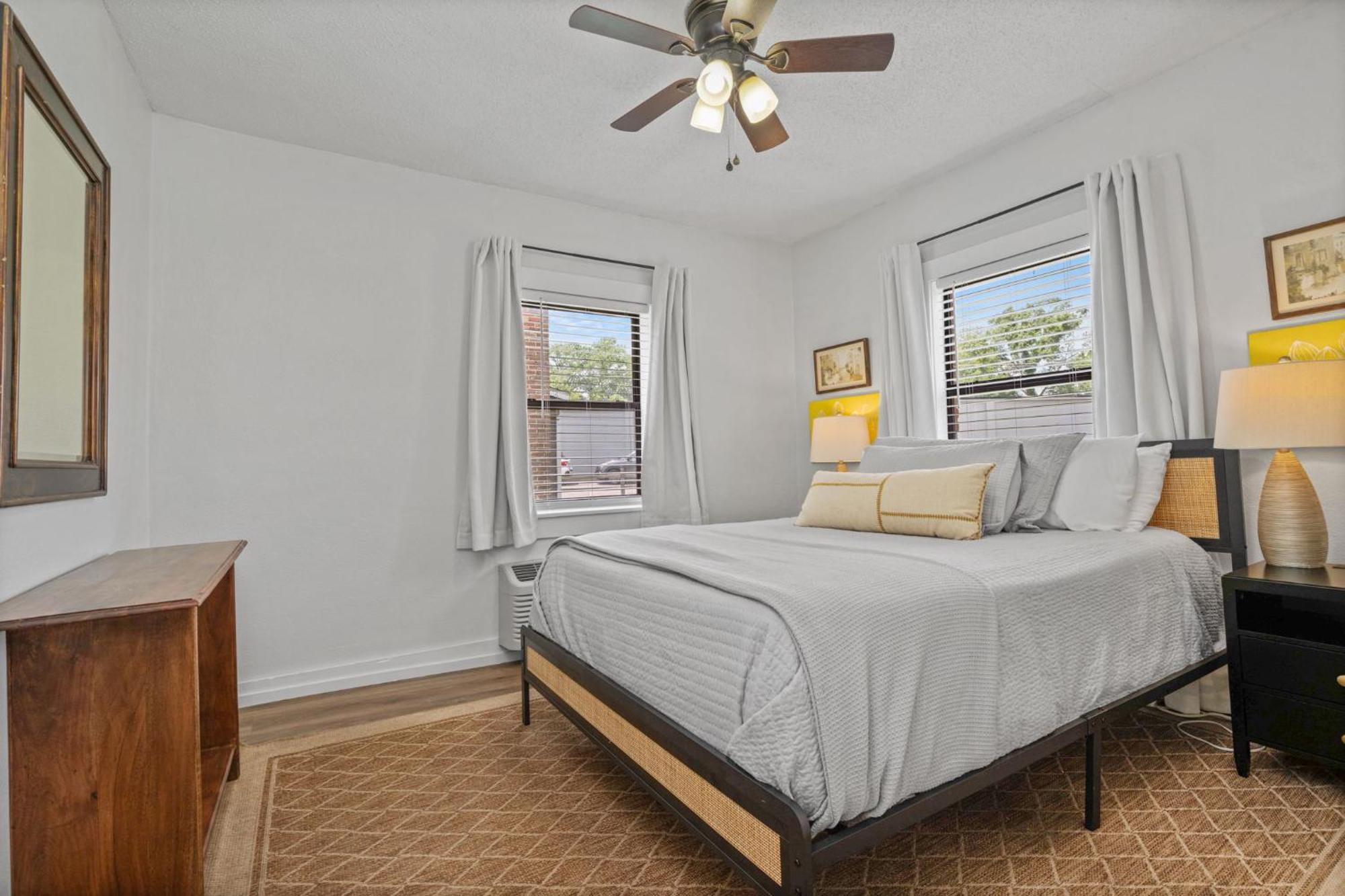 The Flats On Florida St - Super Comfy 2-Bedroom Apartments Mobile Exterior foto